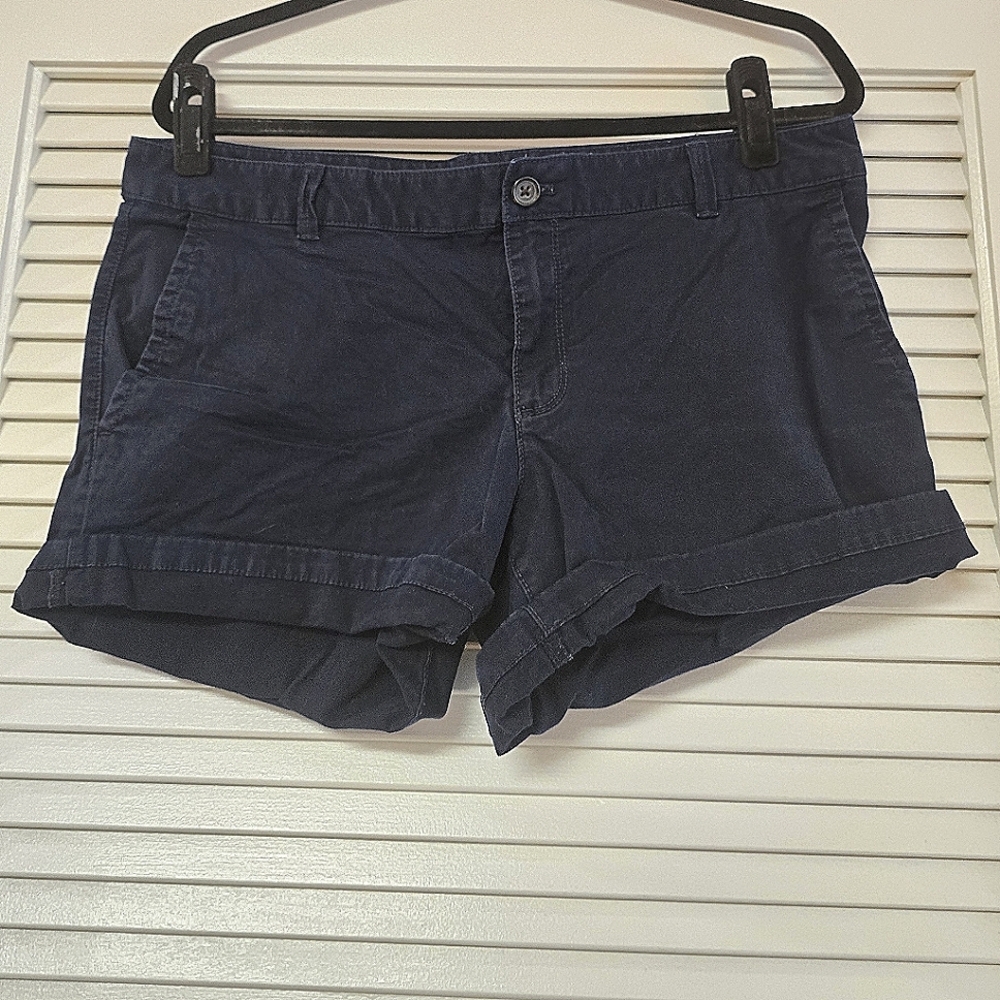 Banana Republic - City Chino Navy Shorts With Pockets